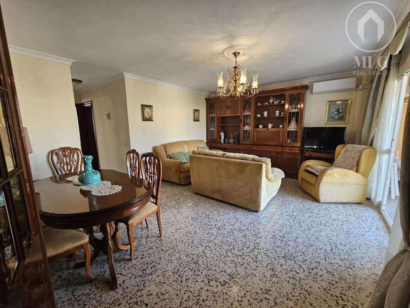 Sala d'estar de Pis en venda en Málaga amb Aire condicionat, Terrassa i Moblat
