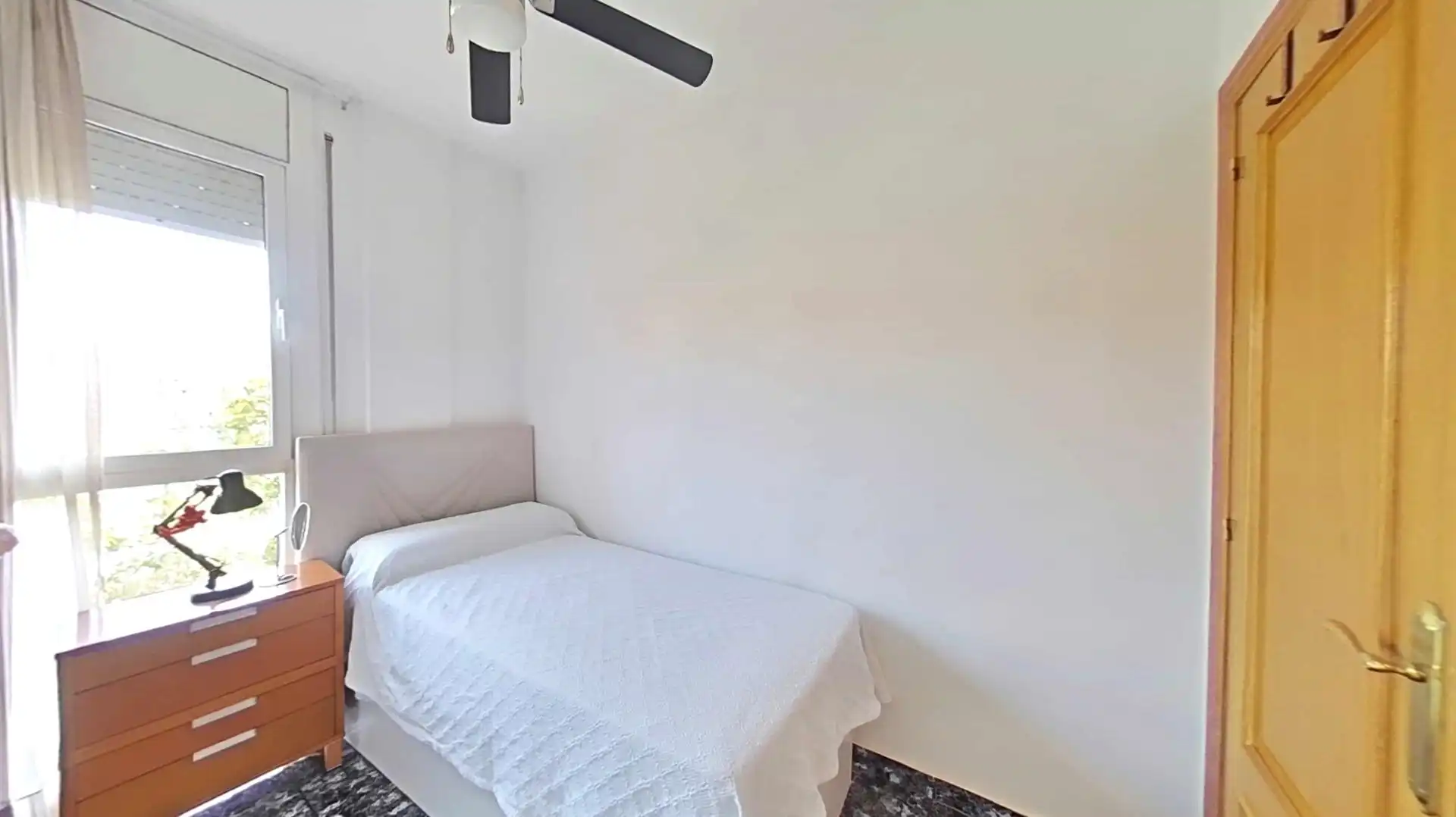 Schlafzimmer von Wohnung zum Verkauf in Sabadell mit Heizung, Parkett und Balkon