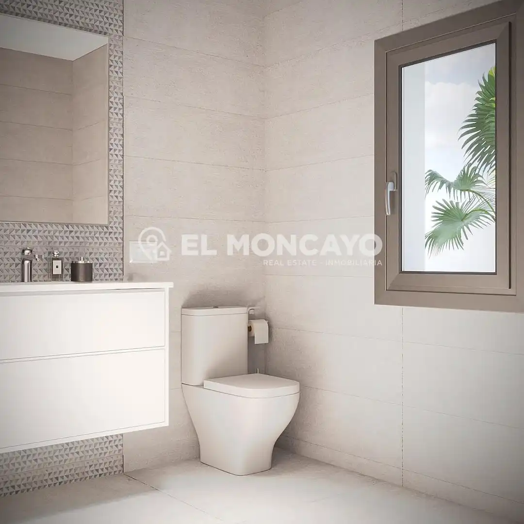 Bany de Casa o xalet en venda en Rojales amb Jardí privat, Terrassa i Piscina