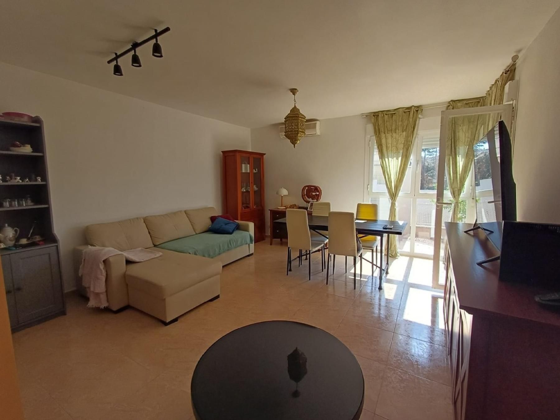 Sala d'estar de Casa o xalet en venda en Ontígola