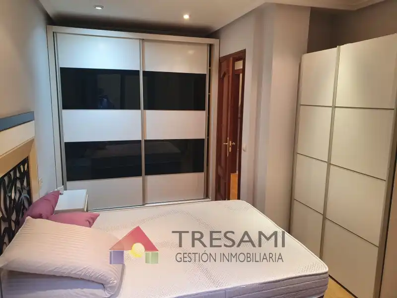 Flat with lift for sale in Ramon y Cajal 7, imagen 3