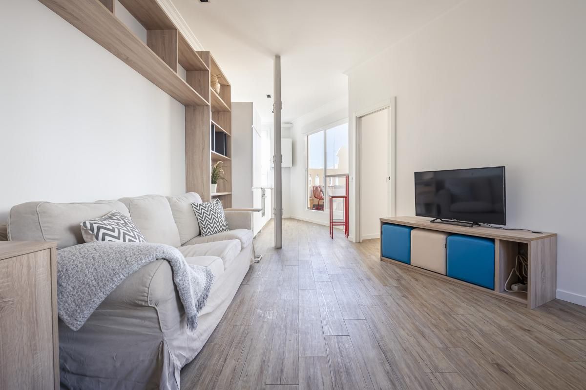 Living room of Attic for sale in  Madrid Capital  with Air Conditioner, Heating and Terrace