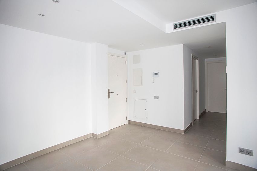 Piso de alquiler en  Barcelona Capital con Aire acondicionado, Terraza y Trastero