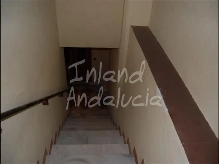 Casa adosada en venda en Loja amb Traster i Internet