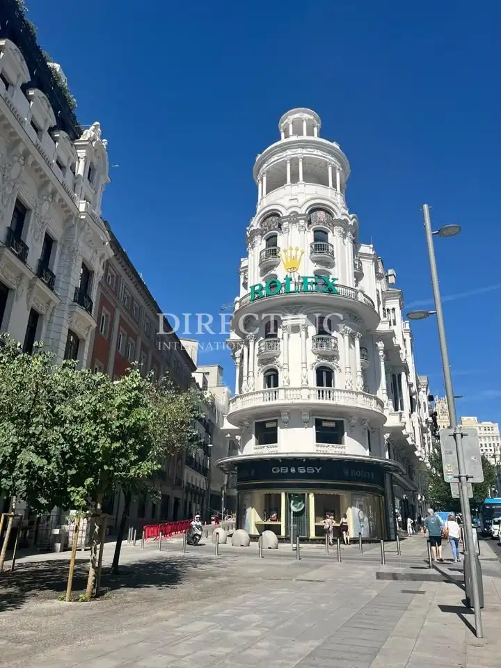 Maisonette zum Verkauf in Del Caballero De Gracia, Cortes - Huertas