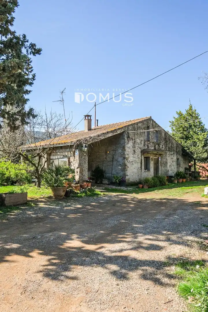 Vista exterior de Finca rústica en venta en Besalú con Jardín privado