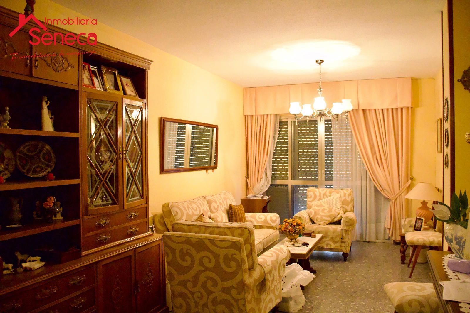 Sala de estar de Piso en venta en  Córdoba Capital con Terraza y Amueblado