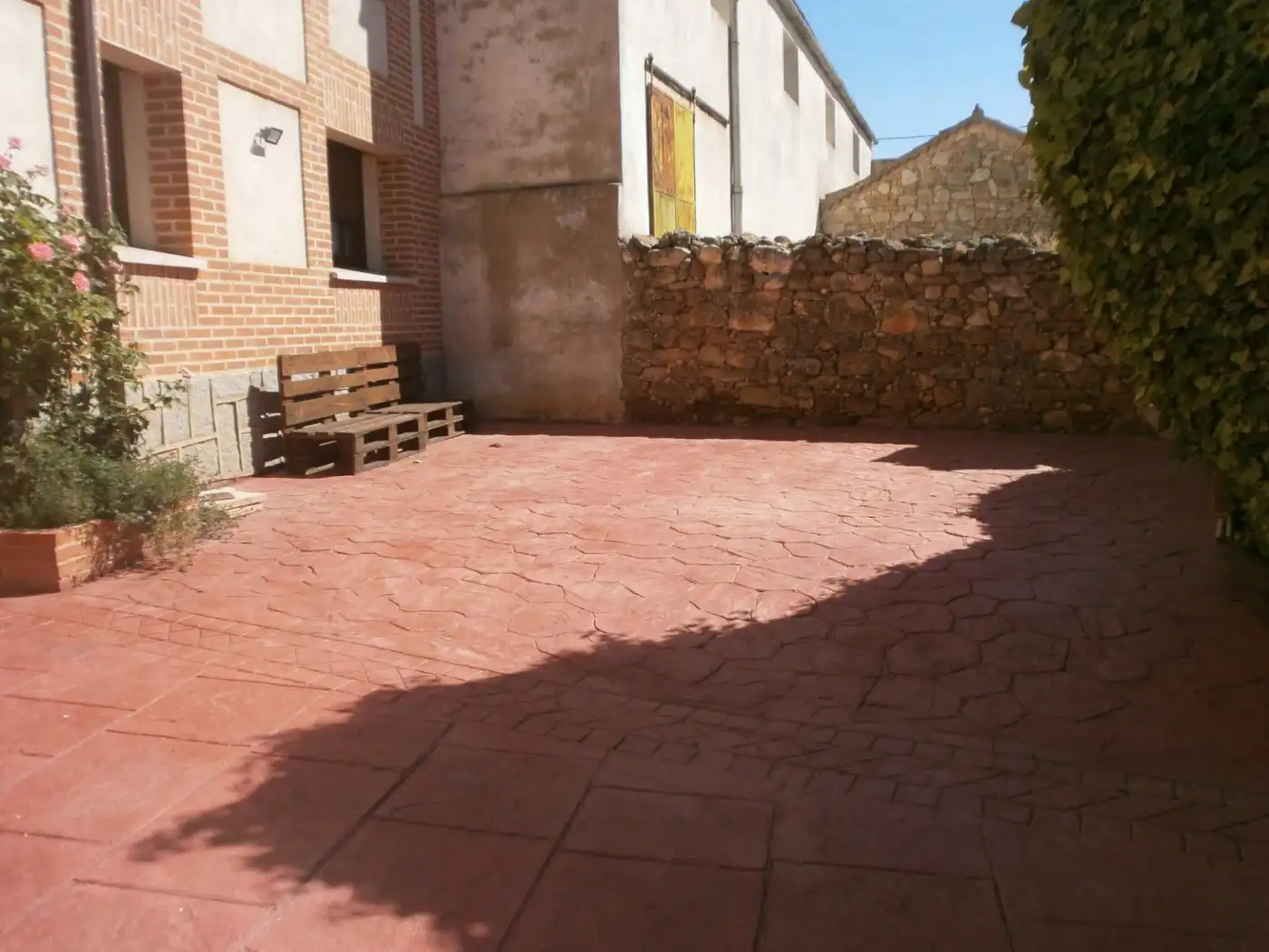 Terrassa de Casa o xalet en venda en Lastras del Pozo amb Calefacció, Jardí privat i Terrassa