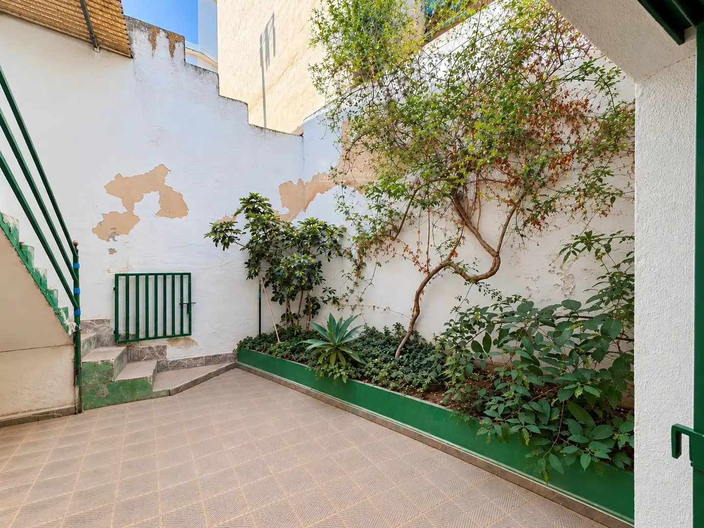 Terraced house with garden for sale in GRAN VIA COLOM, imagen 25