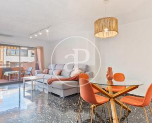 Living room of Flat to rent in  Valencia Capital  with Air Conditioner, Heating and Furnished