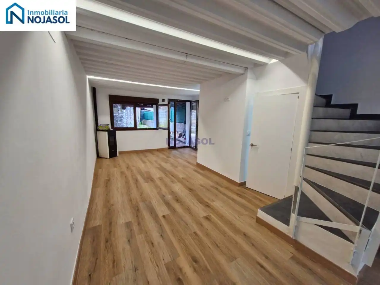 Casa adosada en venda en Ramales de la Victoria amb Calefacció i Terrassa