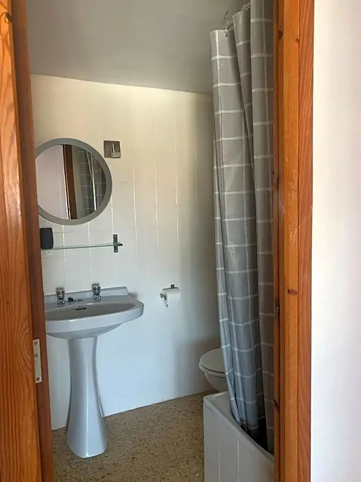 Bany de Apartament de lloguer en Benicasim / Benicàssim amb Aire condicionat, Terrassa i Moblat