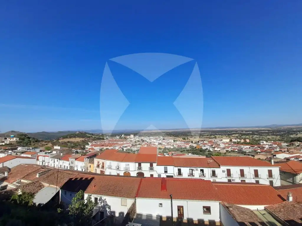 Houses for sale in Calle Puerta Valencia, Alburquerque