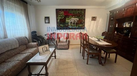 Foto 2 de Casa o xalet en venda a Calle Ave Maria Rosal, Rosalejo, Cáceres