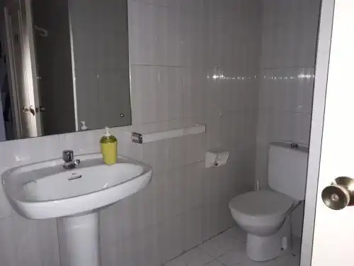 Baño de Local de alquiler en Vigo 