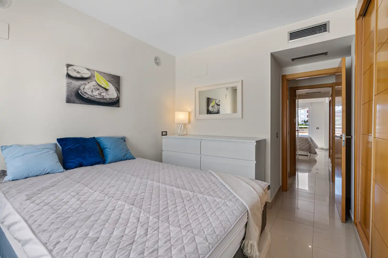 Bedroom of Apartments for rent in Estepona  with Air Conditioner, Terrace and Storage room