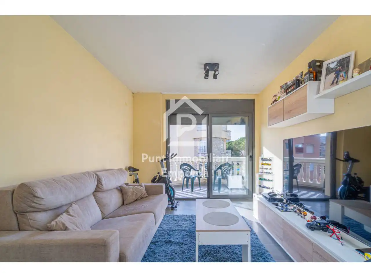 Apartment with terrace for sale in Pasaje Badia Gran Reserva
