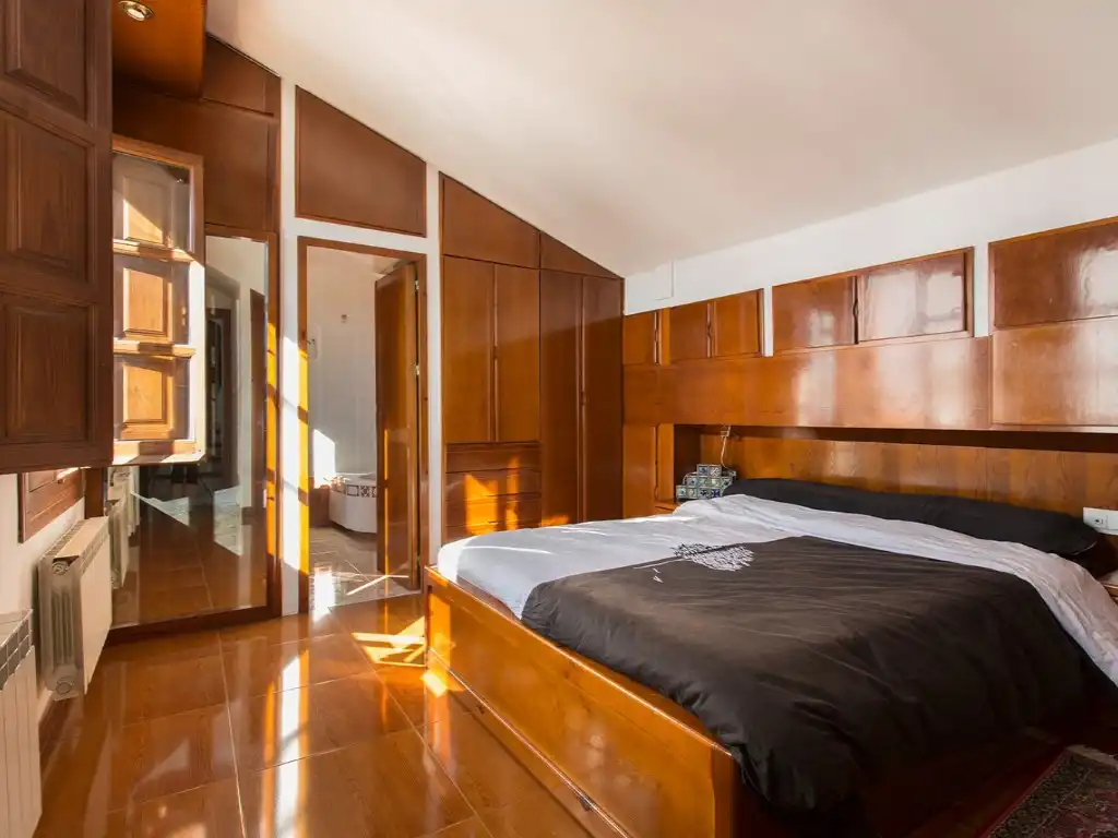 Bedroom of Houses for sale in Granada  with Heating and Swimming Pool