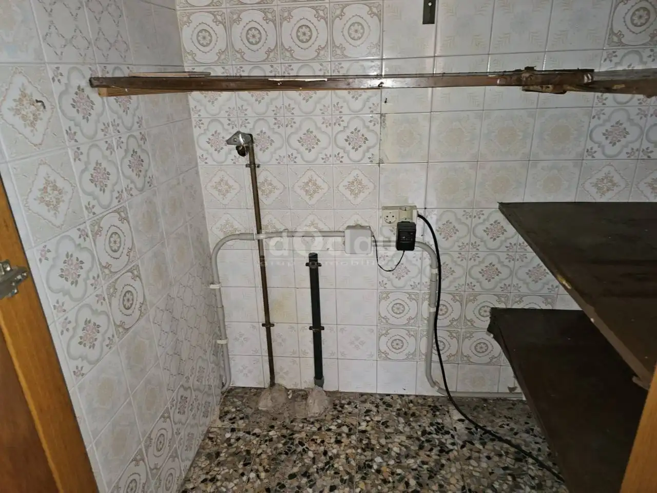Badezimmer von Wohnung zum Verkauf in Tona mit Heizung, Parkett und Terrasse