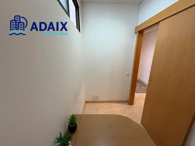 Commercial properties for rent in Roda de Berà  with Air Conditioner