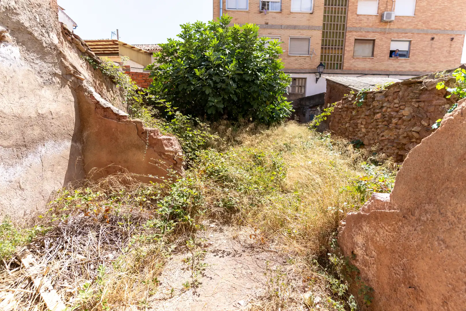 Houses for sale in Illueca  with Private garden, Terrace and Balcony