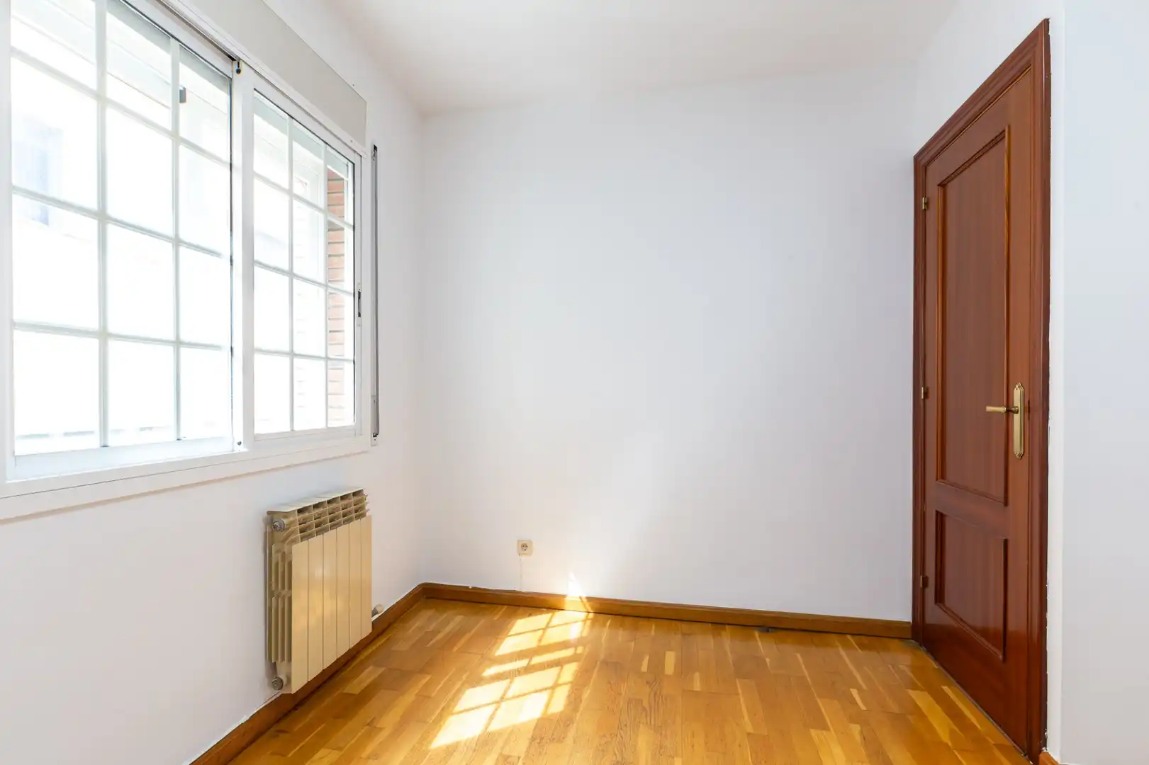Schlafzimmer von Wohnung zum Verkauf in Sant Just Desvern mit Klimaanlage, Heizung und Terrasse