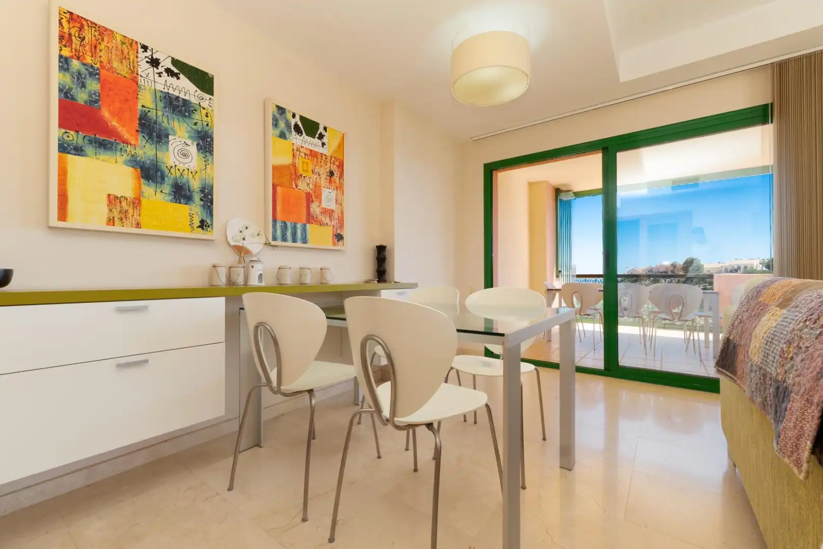 Comedor de Dúplex en venta en Fuengirola con Terraza, Trastero y Piscina comunitaria