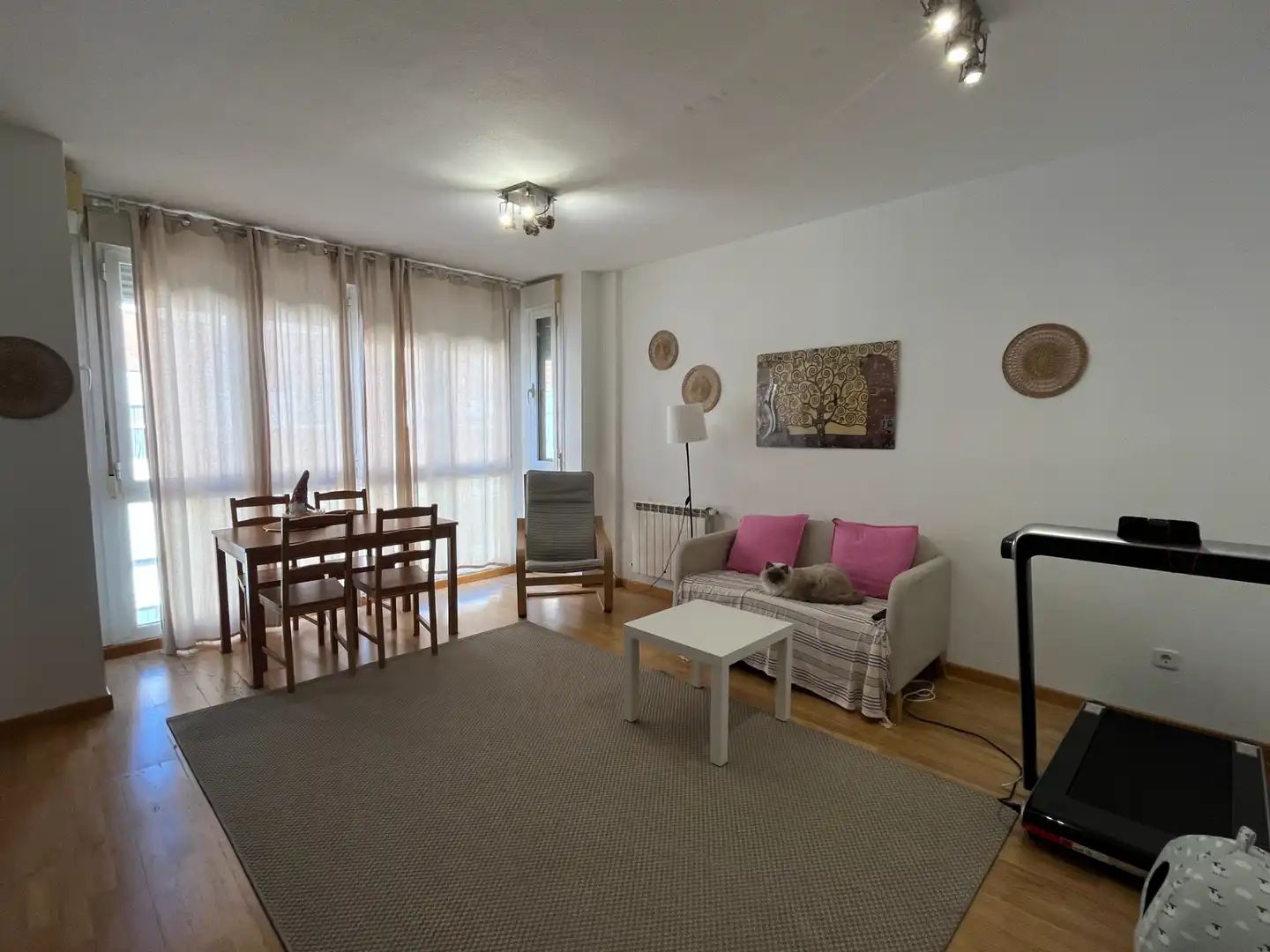 Living room of Flat for sale in Torrejón de Ardoz  with Air Conditioner, Heating and Private garden