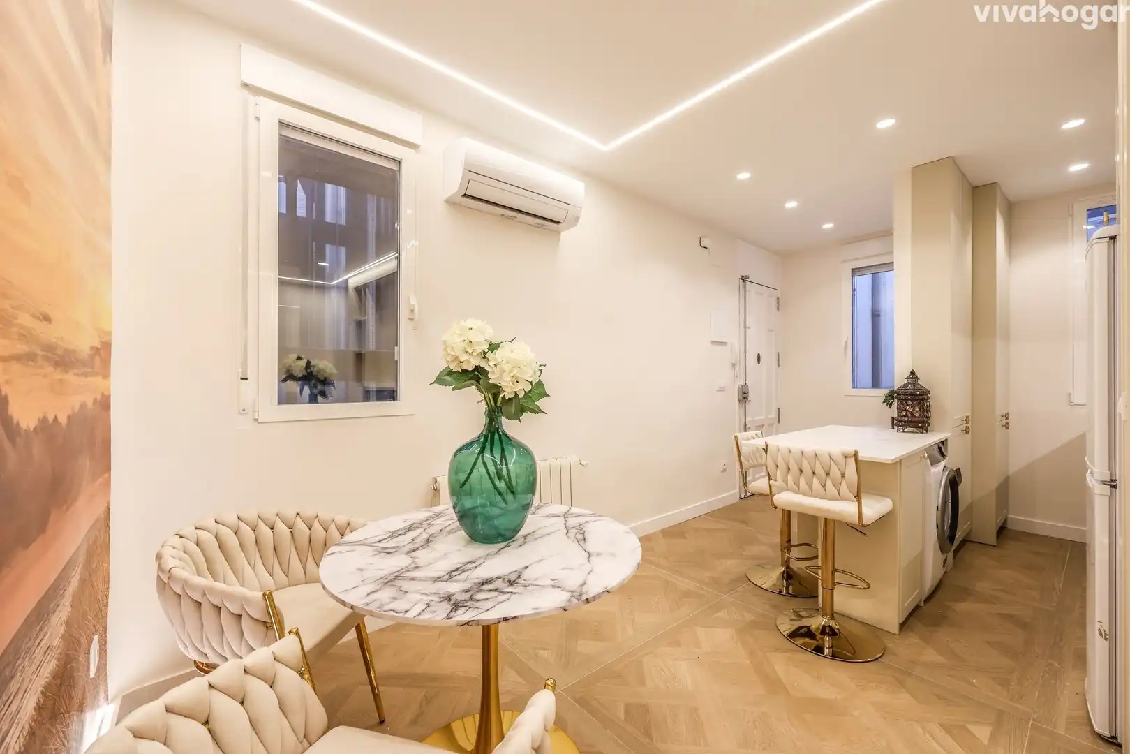 Dining room of Flat for sale in Madrid  with Air Conditioner, Heating and Furnished
