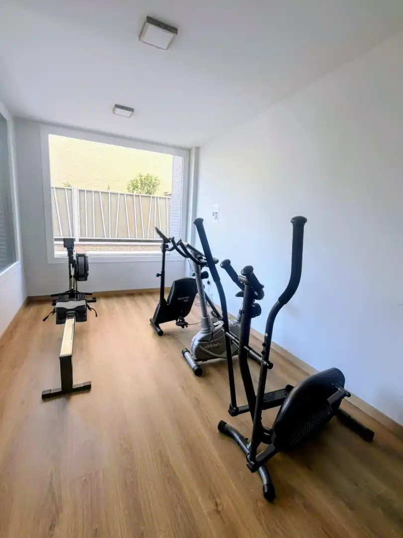 Flat for sale in Madrid  with Air Conditioner, Heating and Private garden