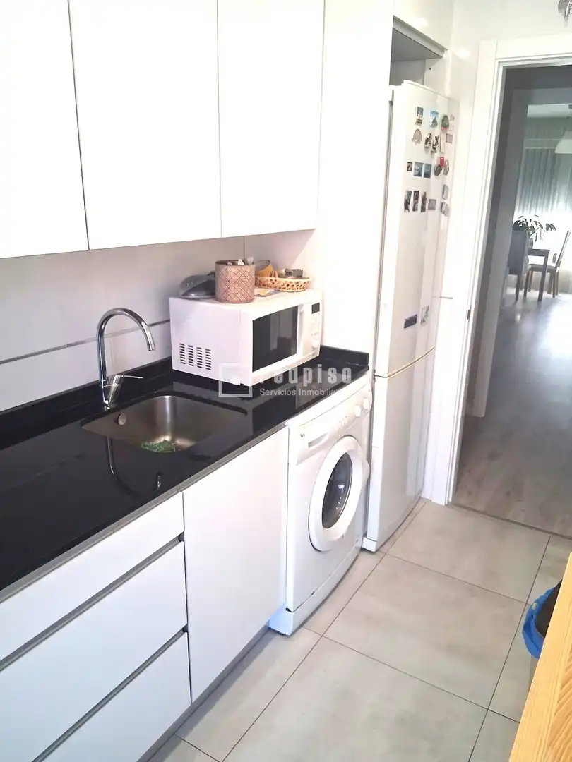 Küche von Wohnung zum Verkauf in Madrid mit Klimaanlage, Heizung und Terrasse
