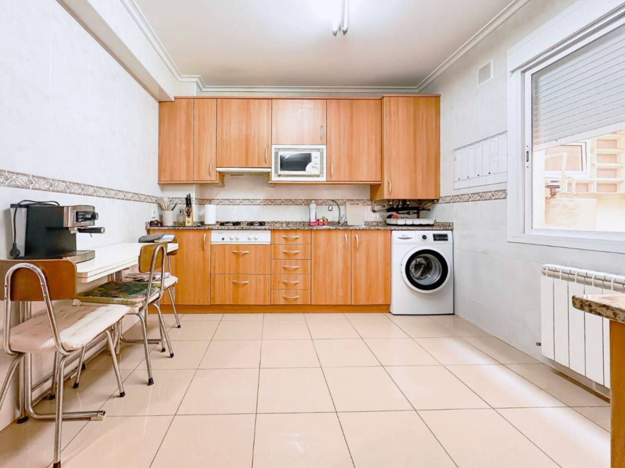 Cuina de Apartament en venda en  Logroño amb Calefacció i Terrassa