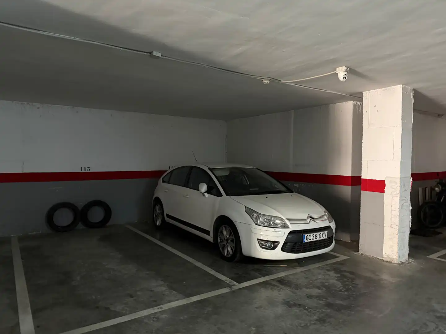 Aparcament de Planta baixa en venda en Vélez-Málaga amb Aire condicionat, Calefacció i Jardí privat