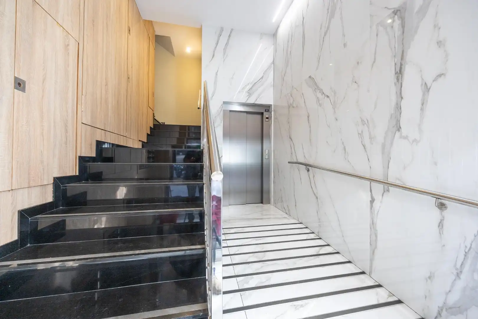 Flat for sale in Calle SAN VICENTE, Mercado