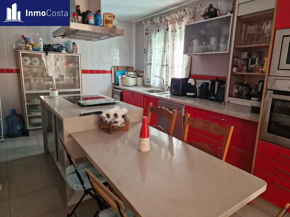 Cocina de Casa o chalet en venta en La Línea de la Concepción
