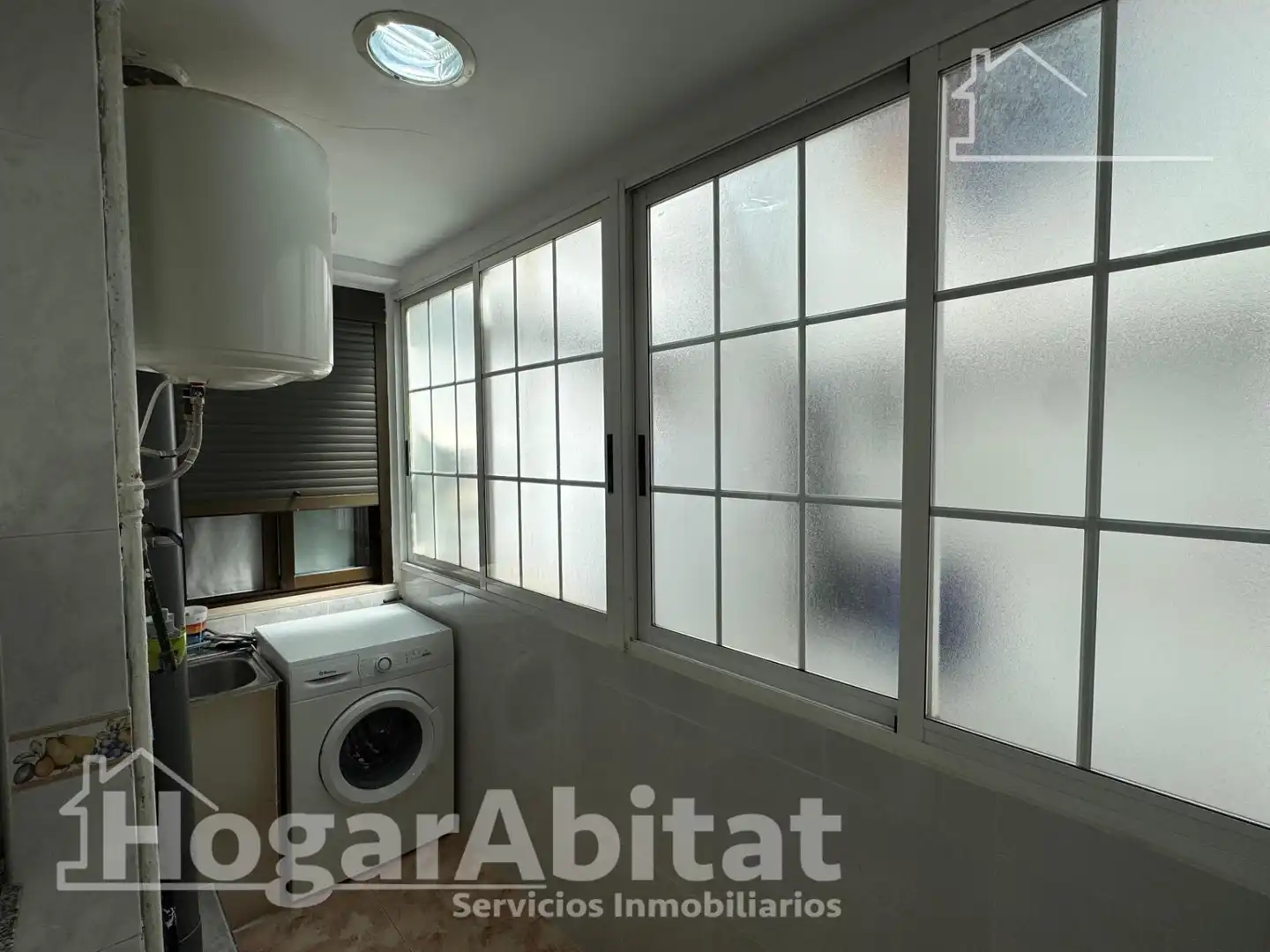 Bedroom of Flat for sale in Sur
