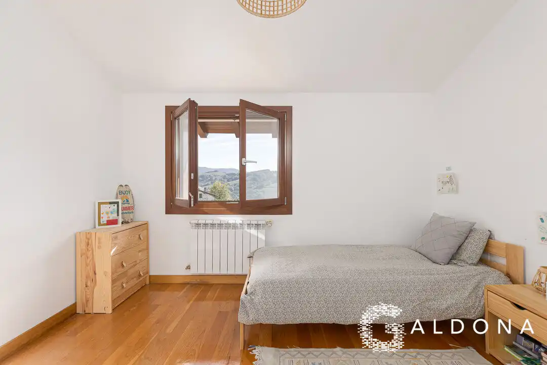 Bedroom of Houses for sale in Baliarrain, Gipuzkoa