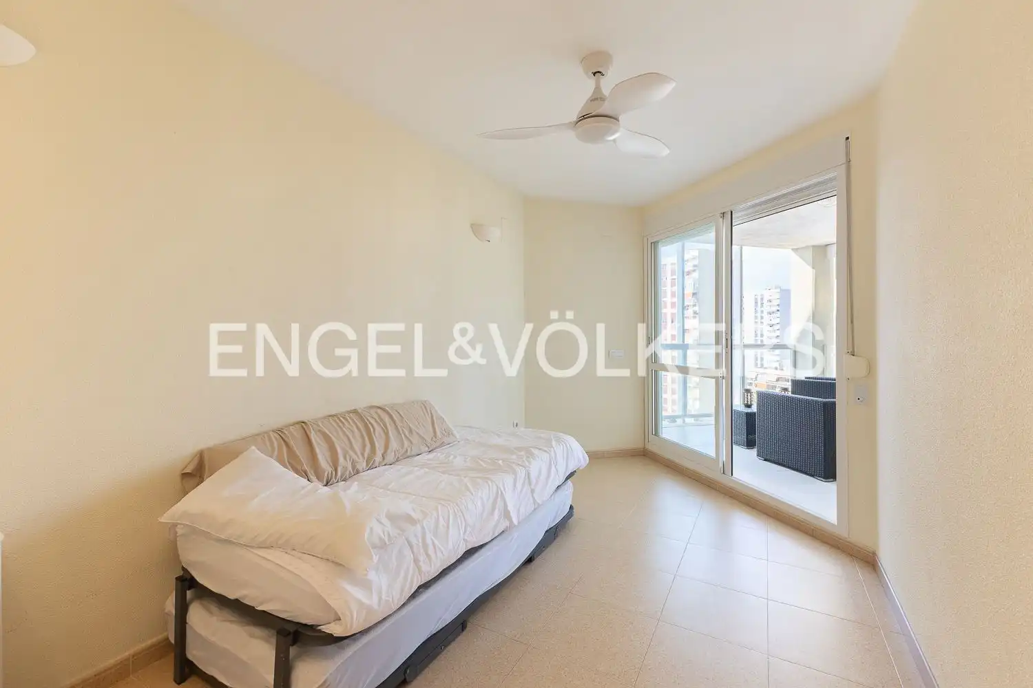 Flat with pool to rent in Playa del Puig, imagen 14