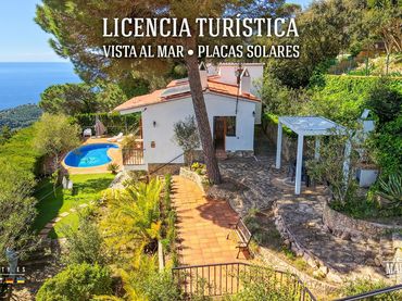 Haus mit Pool zum Verkauf in Serra Brava