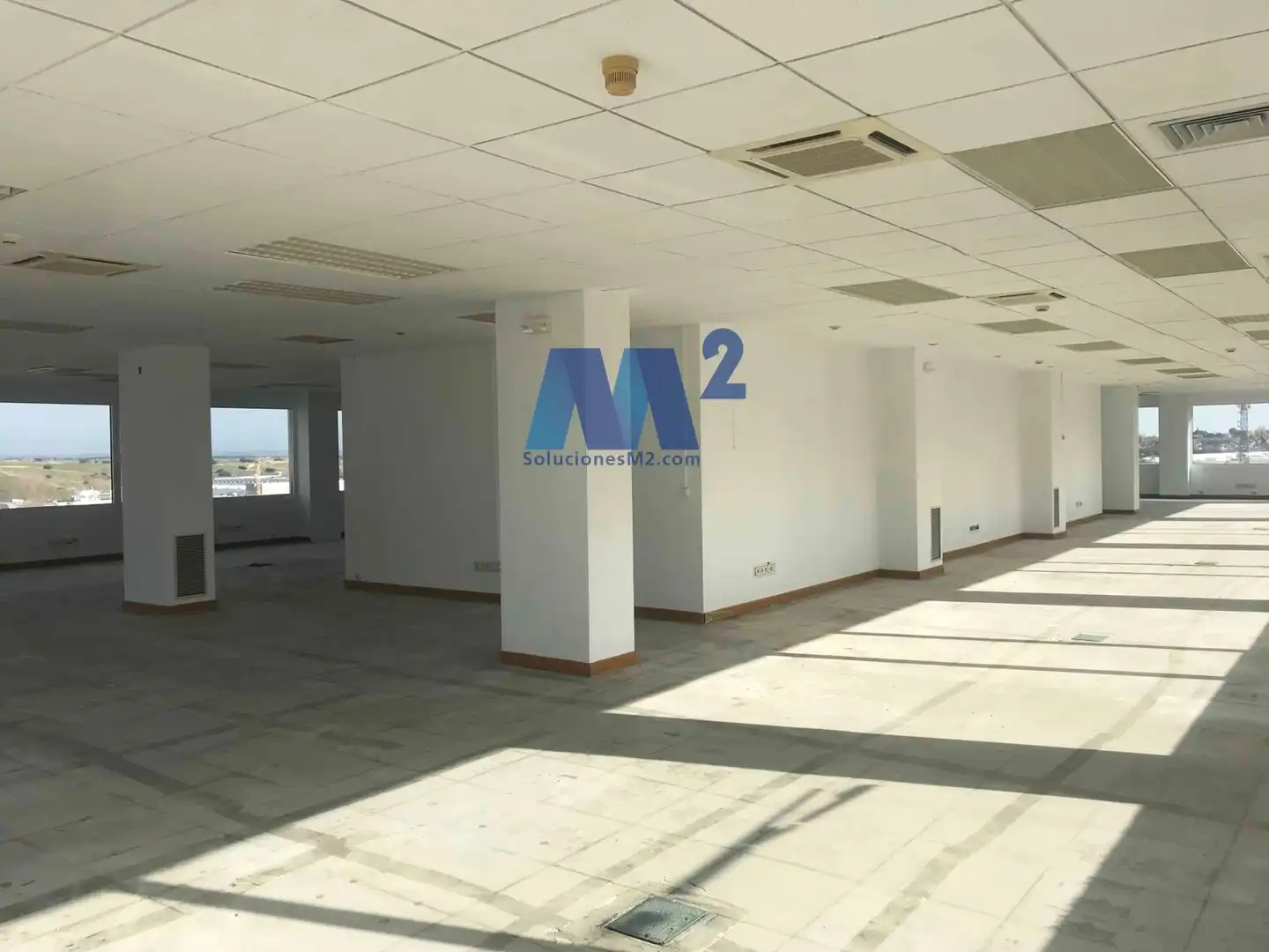 Oficina de alquiler en Tres Cantos