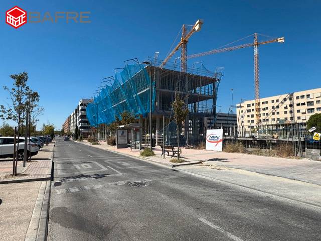 Local comercial en Venta en Av. Caballero de la triste figura en Los Molinos