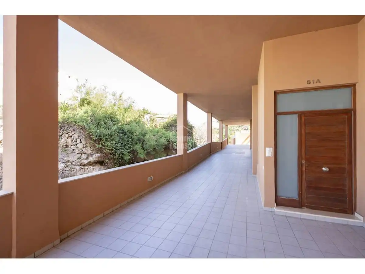 Terraza de Apartamento en venta en Es Castell con Terraza