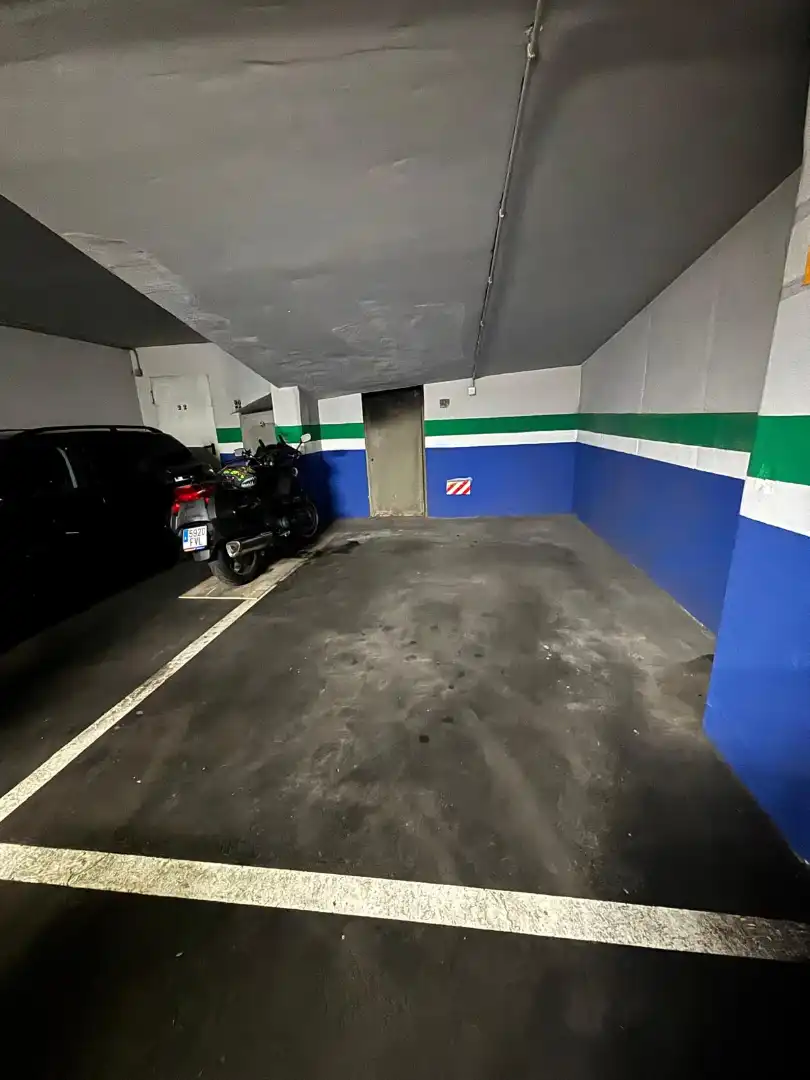 Individual with lift for sale in Calle José Maldonado