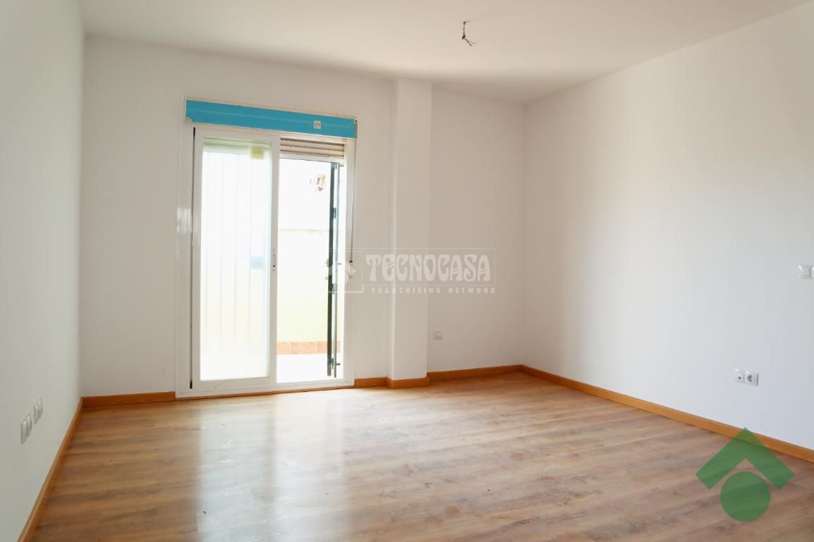 Dormitori de Pis en venda en Colomera amb Balcó