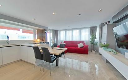 Sala d'estar de Àtic en venda en Torremolinos amb Aire condicionat, Calefacció i Terrassa