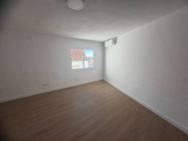 Piso en Venta en Calle Pineda en Alcázar de San Juan