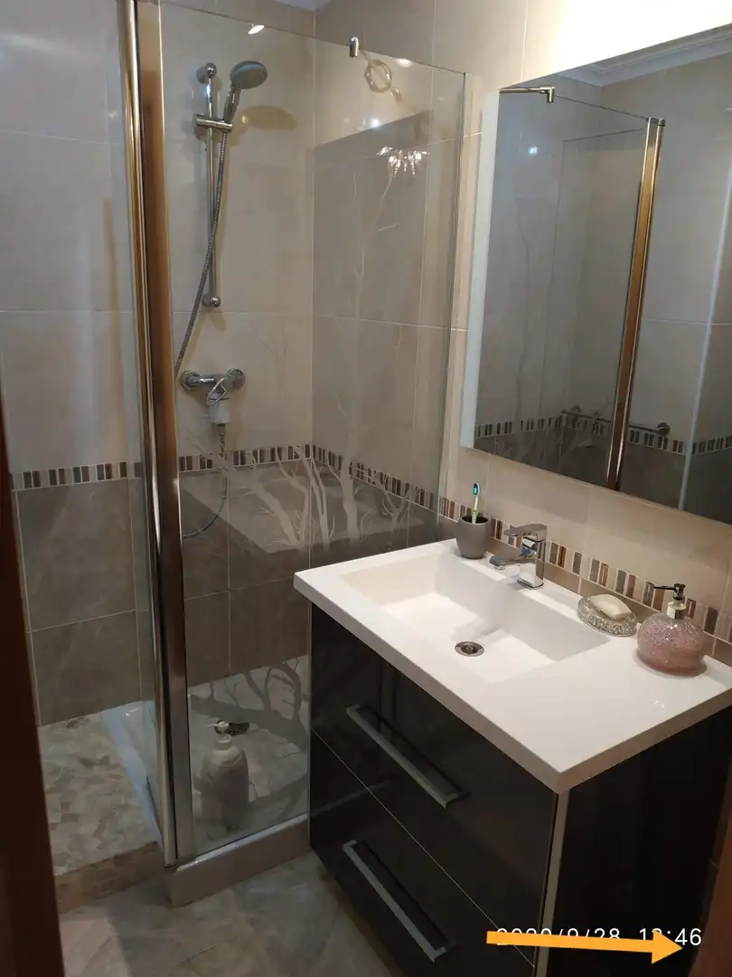 Badezimmer von Wohnung zum Verkauf in Sueca mit Klimaanlage und Abstellraum