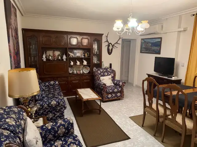 Living room of Flat for rent in Puertollano  with Air Conditioner, Heating and Furnished