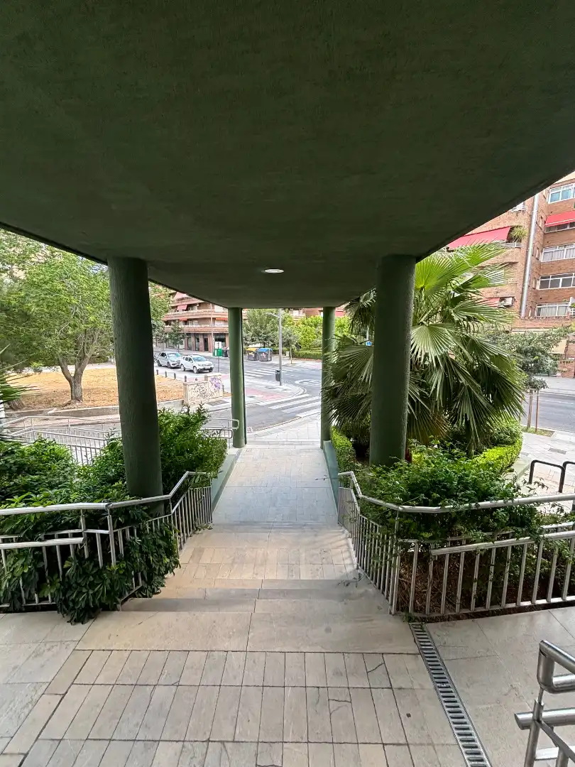 Wohnungen zur Miete in Granada mit Klimaanlage, Heizung und Balkon