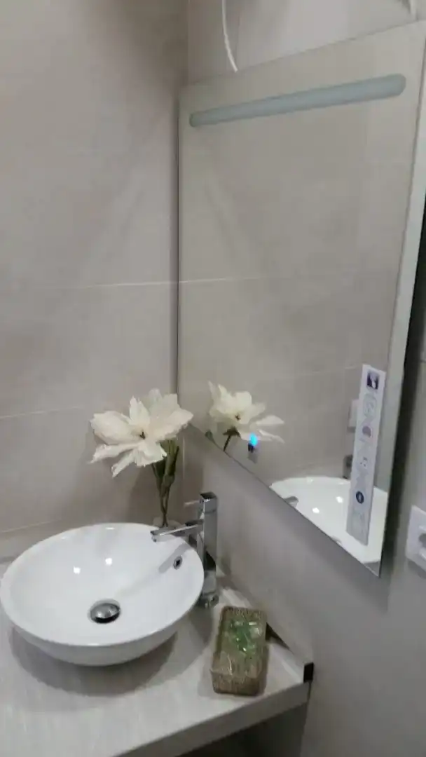 Badezimmer von Wohnungen zur Miete in Tarifa mit Klimaanlage